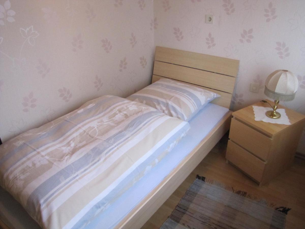 "Unter Den Kastanien" Hotel Speicher Bagian luar foto